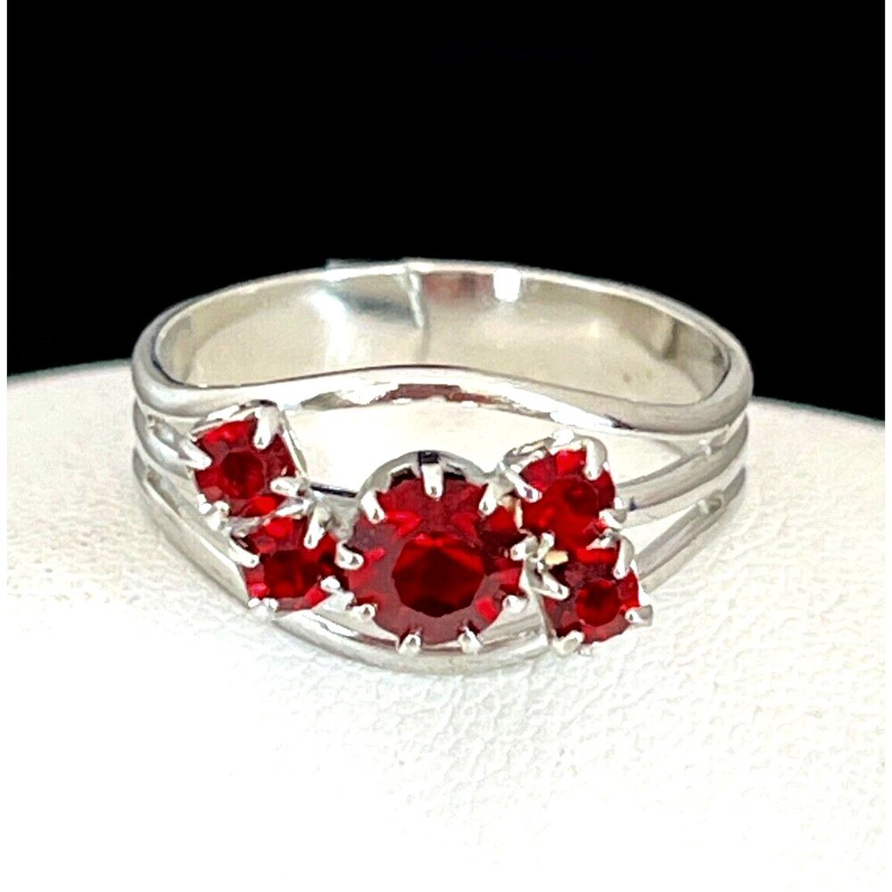 Vintage 1960s Cocktail Ring Silver Tone Red Crystal Mid Century Mod 4K